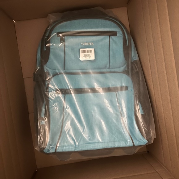 Cooler Backpack with Wheels, 30 Cans Insulated Rolling Cooler Bag, Large - Picture 6 of 7